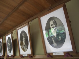 Peniwaroku4.jpg